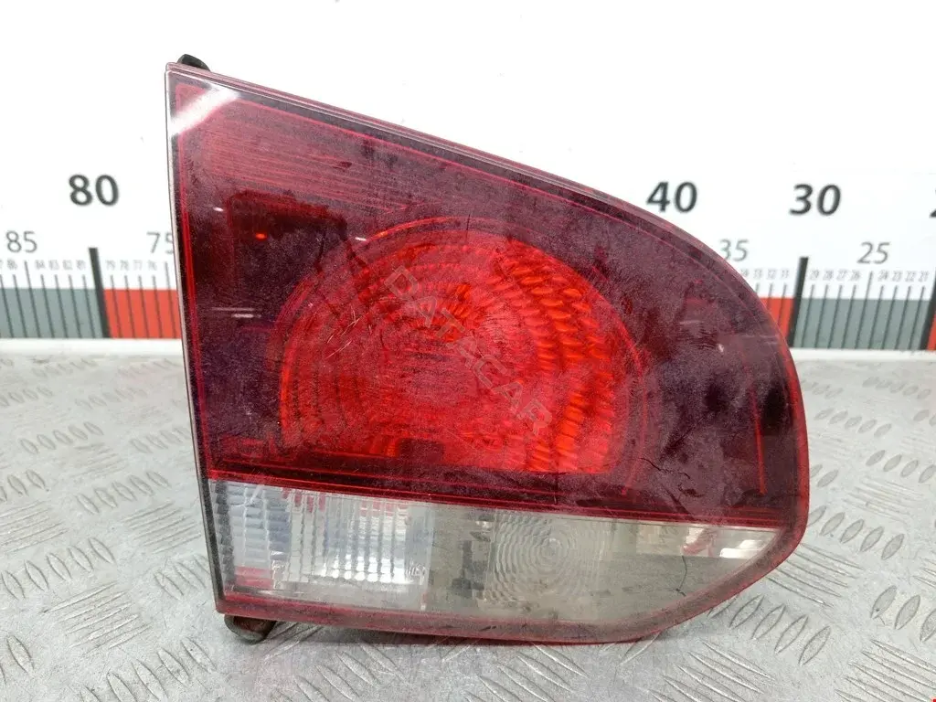 Задние фонари 5K0945093T, 5K0945094S