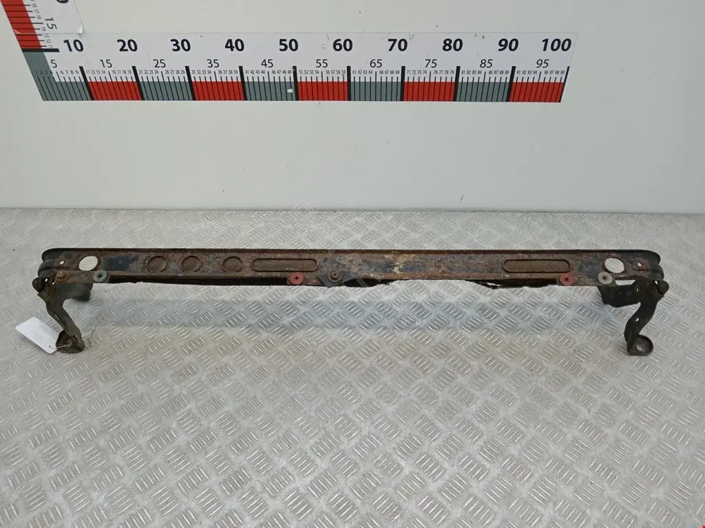 Балка под радиатор 2227435
