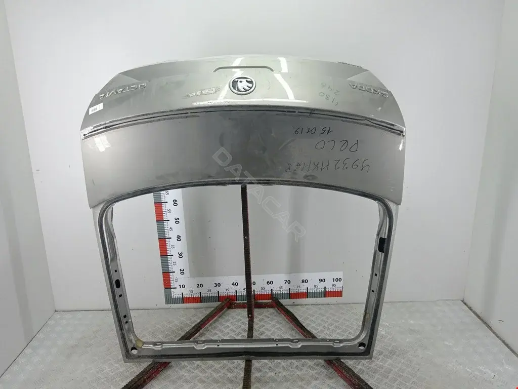 Крышка багажника 5E5827023