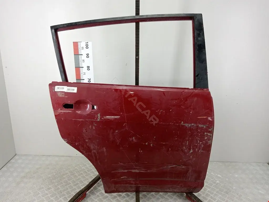 Дверь 82100EL430