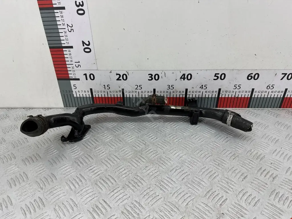 Патрубки системы охлаждения 037028011, 1338341, 24SKV310