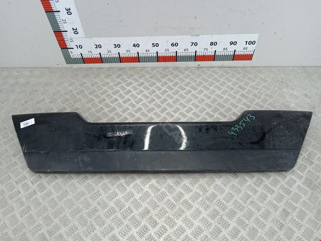 Накладка крышки багажника 90901-1DJ0A, 909011DJ1A