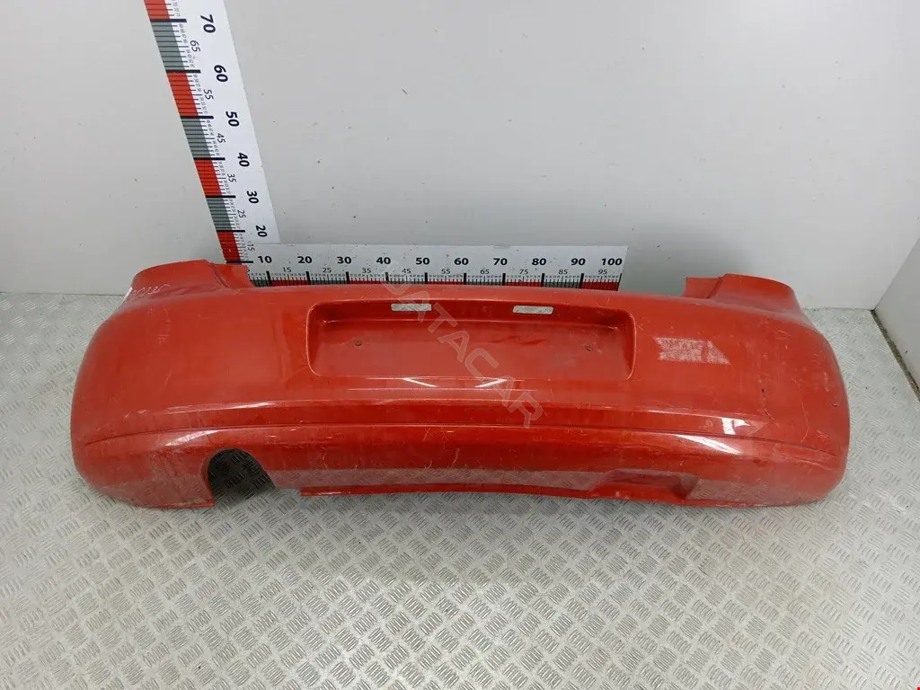 Задний бампер 5829546, 6R6807421, 6R6807421BK