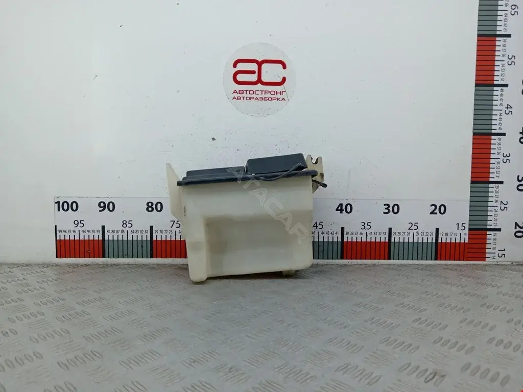 Бачок омывателя F85U17B613BB