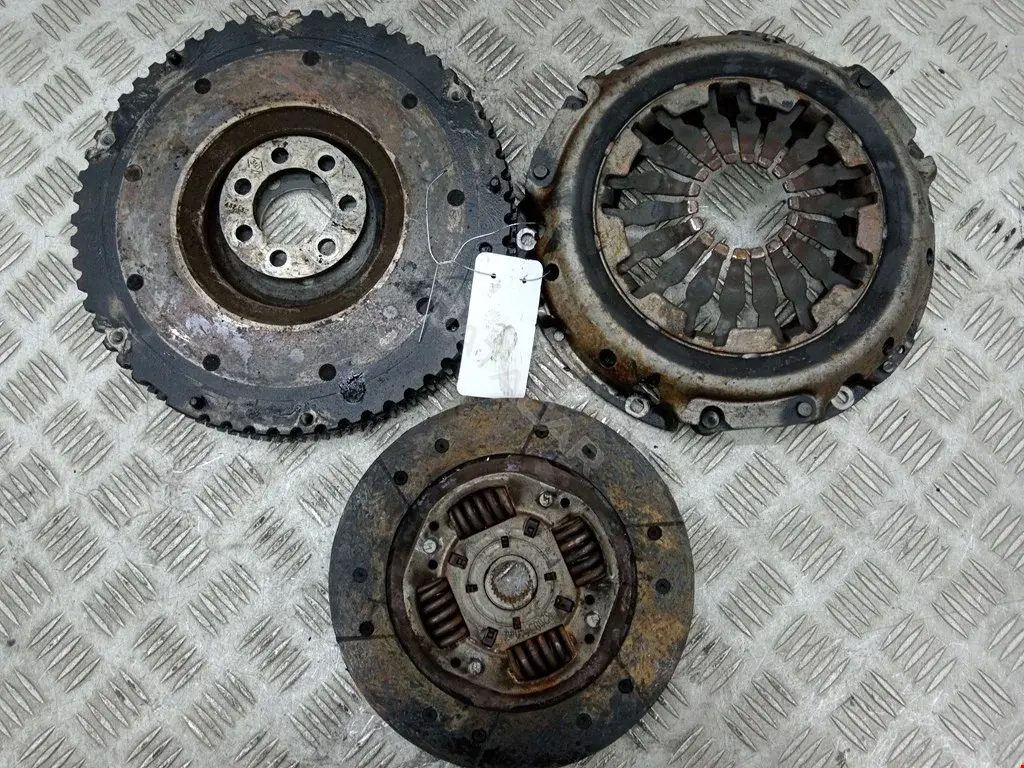 Маховик 7701475094, BOR7701475094