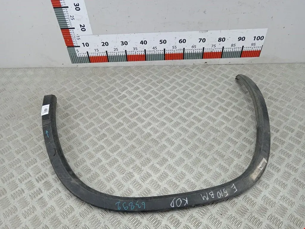 Накладка бампера SK0111A20