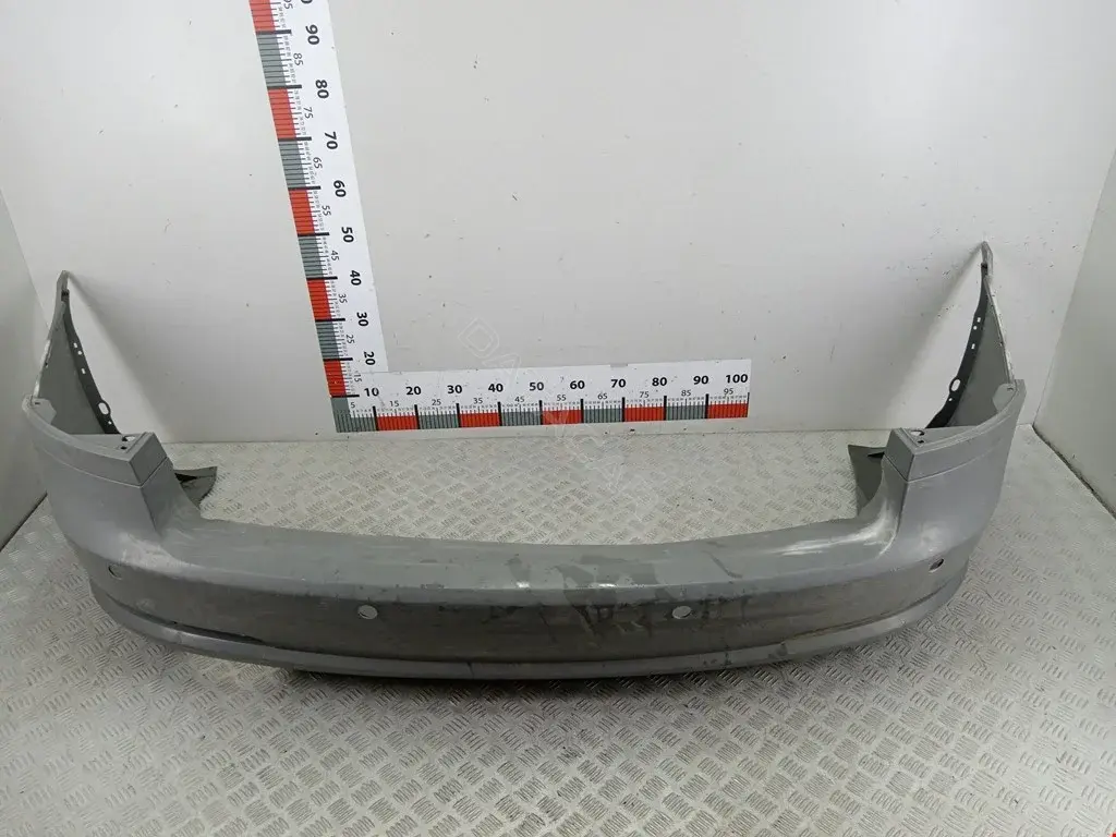 Задний бампер 1Z9807417F, 1Z9807421F