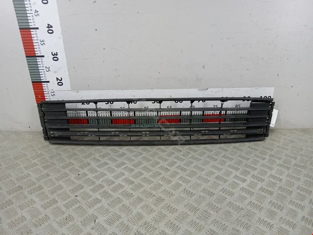 Решетка бампера / заглушка 6RU853677, 6RU853677C