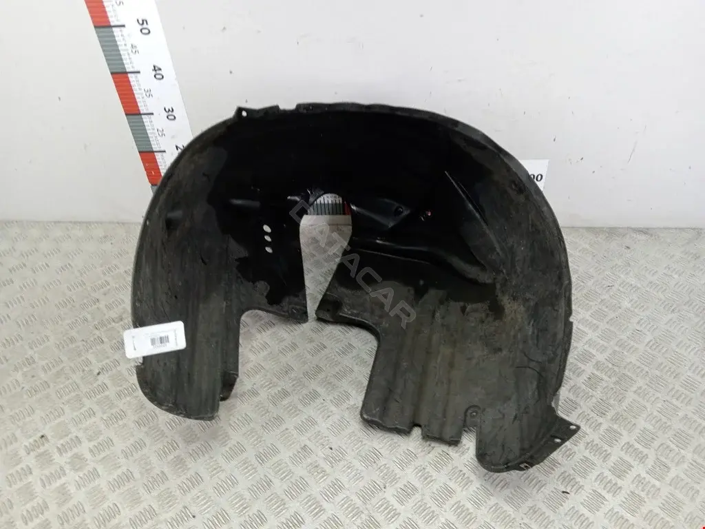 Подкрылок 51717136682