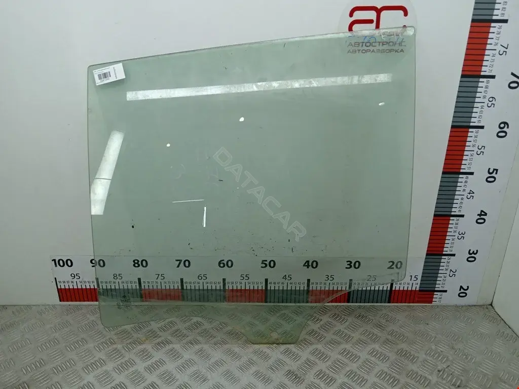 Стекло двери 27785HG, 410015198, 51357137023