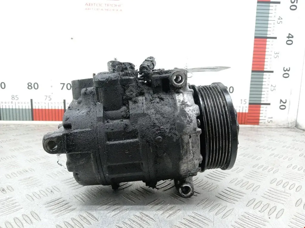 Компрессор кондиционера A0002308611