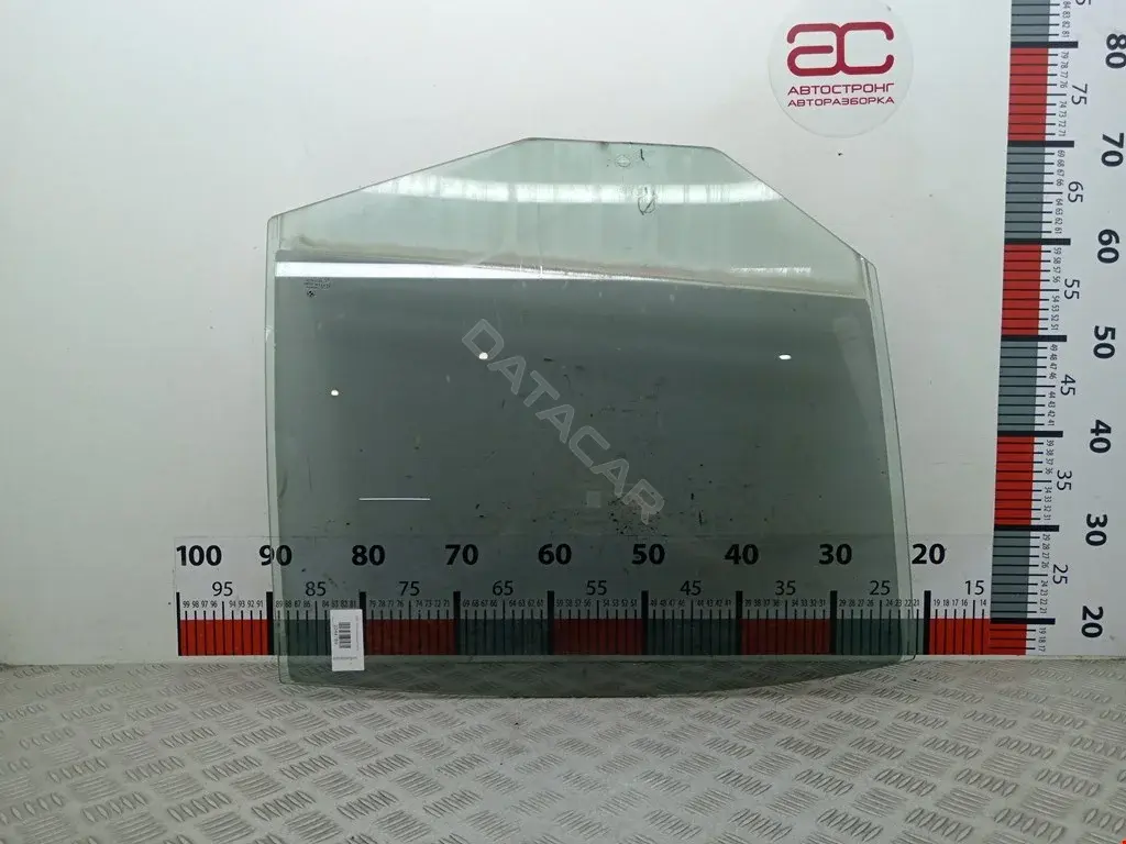 Стекло двери 26532HG, 410002827, 51357110636