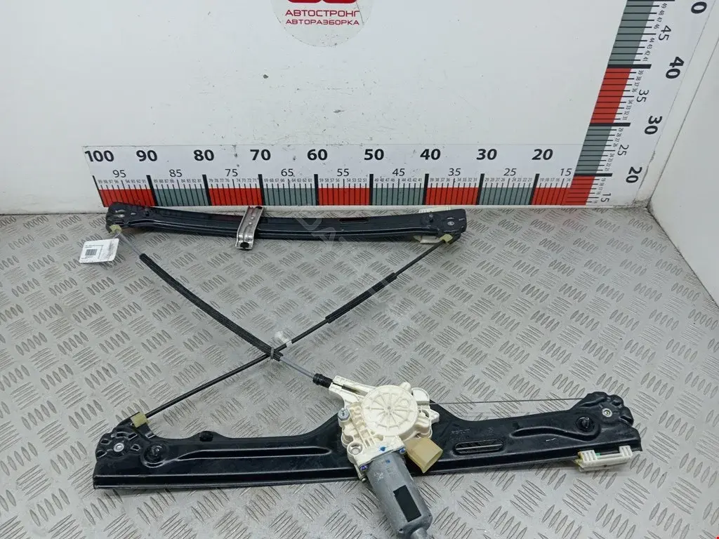 Стеклоподъемник 0011018536, 017600, 181576