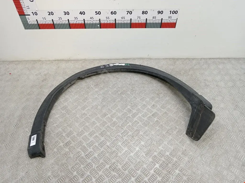 Накладка бампера KB8W51W52