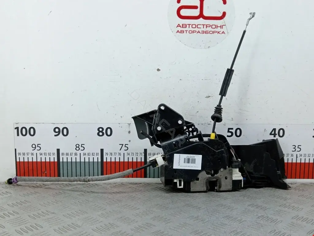 Замок двери A0997200635, A2047203635