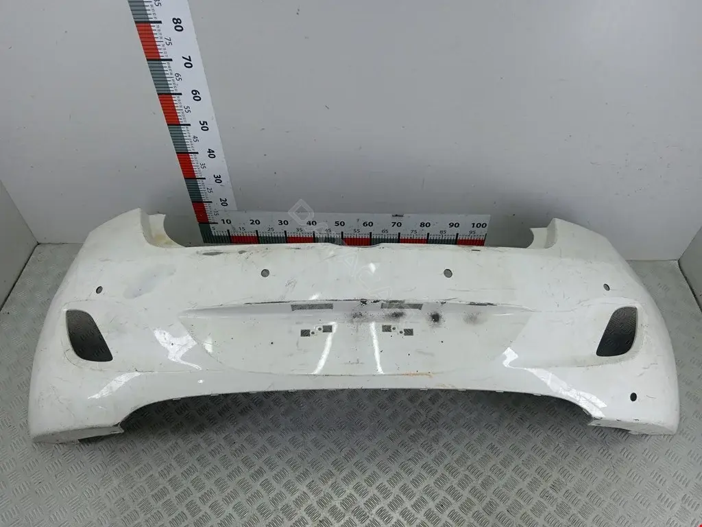 Задний бампер 6836056, 86610A6010, HY52141B03