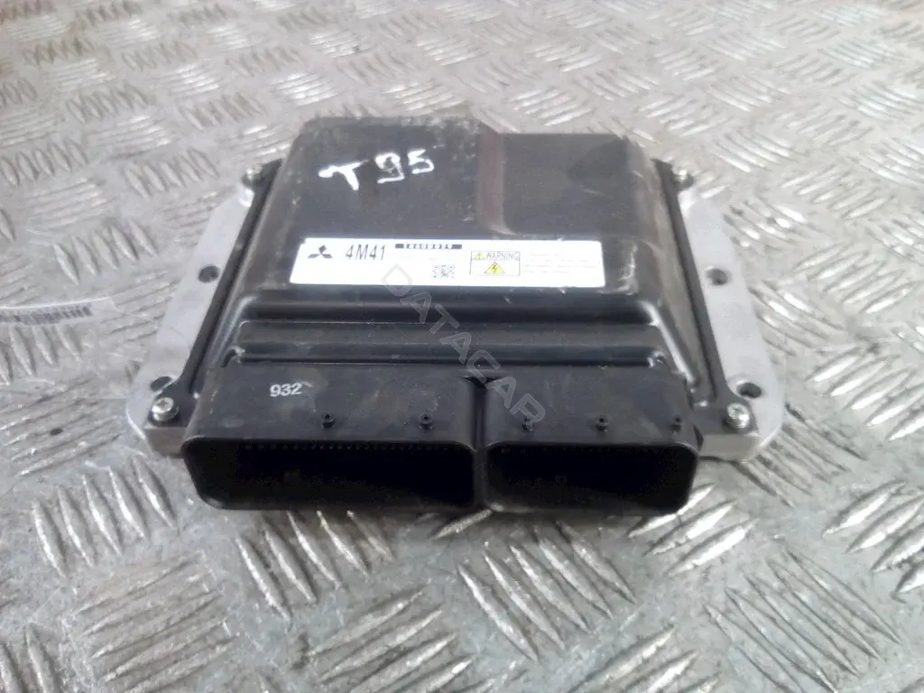 Блок управления двигателем 1860B029, 275800-9322