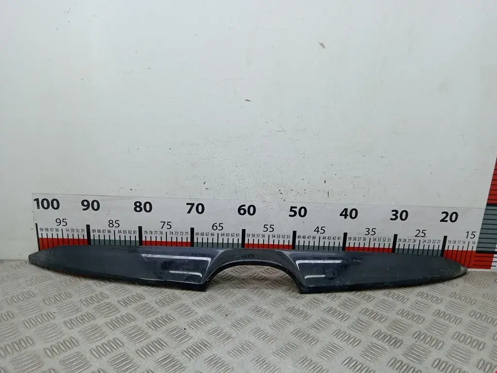 Решетка радиатора KD4950711
