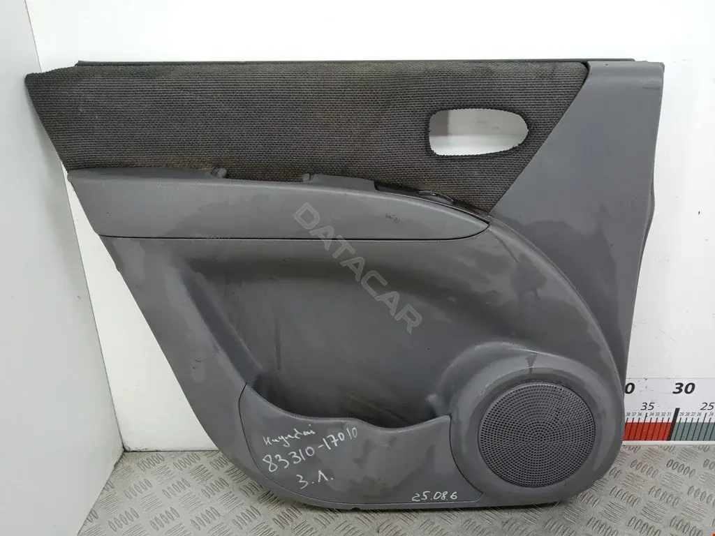 Дверная карта 8331017010