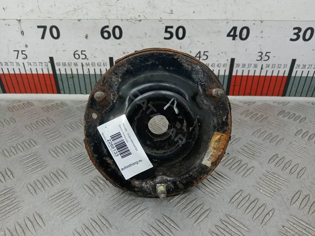 Опора амортизатора 2268133