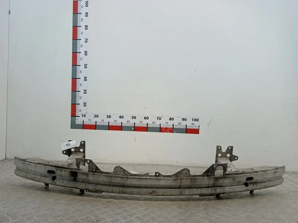 Усилитель бампера 51117014998