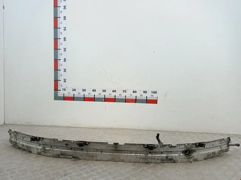 Усилитель бампера 51117178080, 7178080