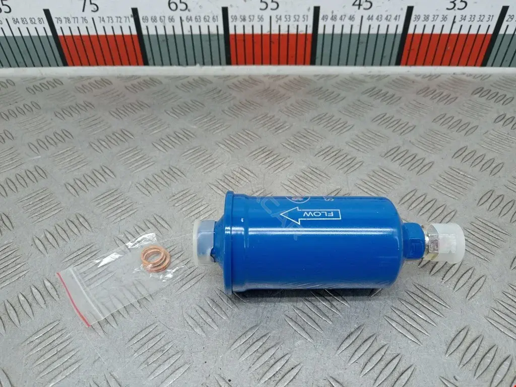 Топливный фильтр 6058519, LF1805, ST343