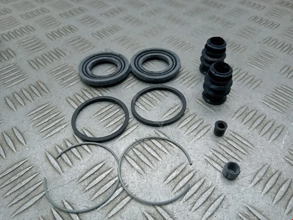 Ремкомплект суппорта D4427, MR407124