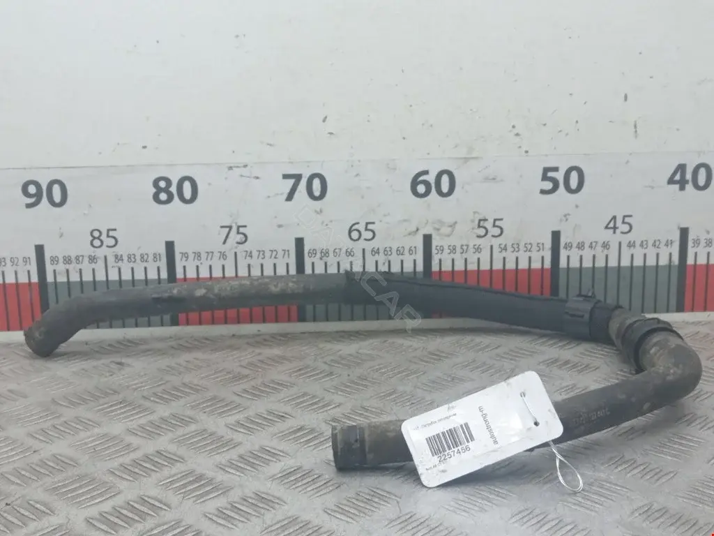 Патрубки системы охлаждения 4G0122447C