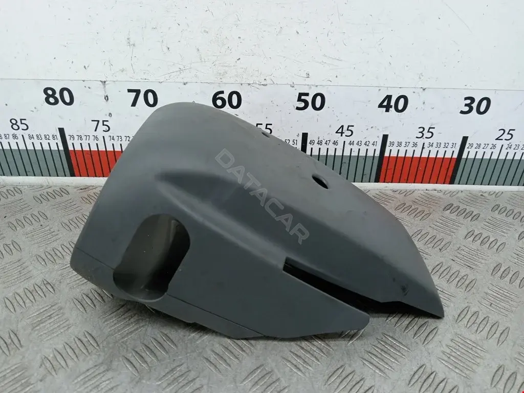 Кожух рулевой колонки 4G0953516