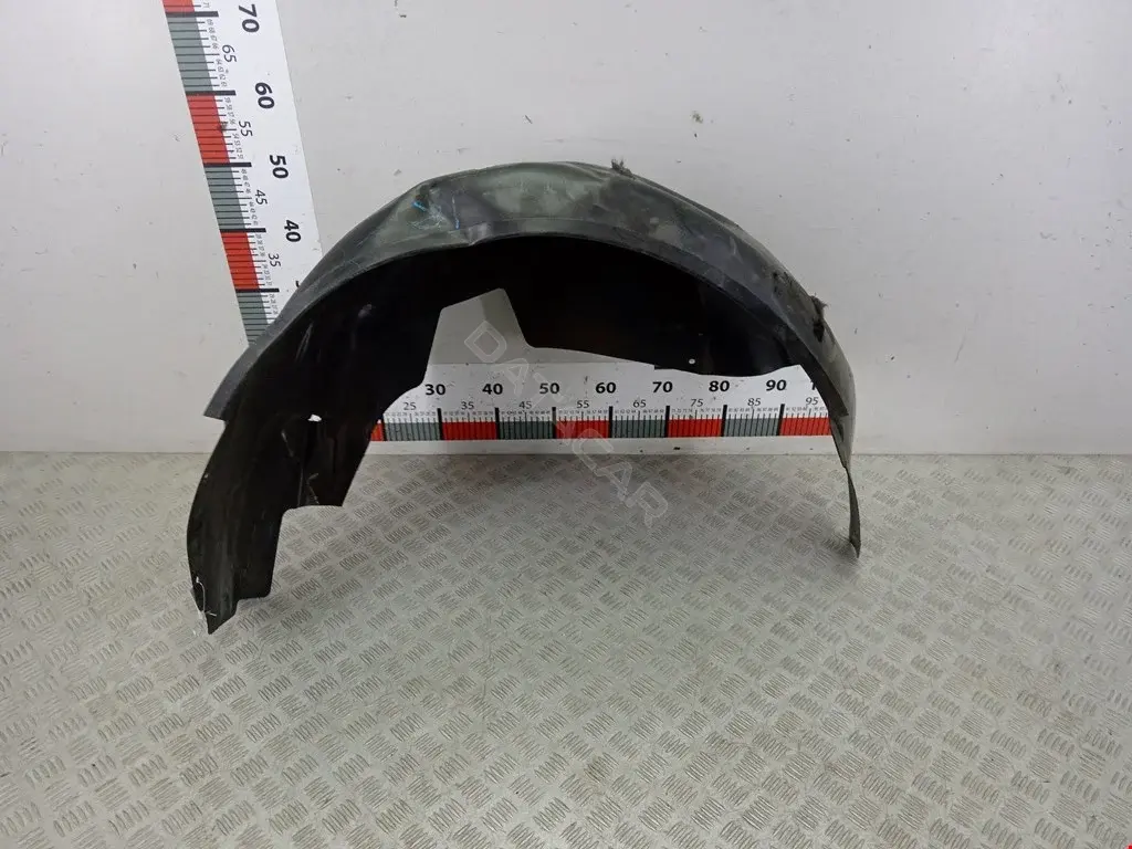 Подкрылок 8X23F279D23AB