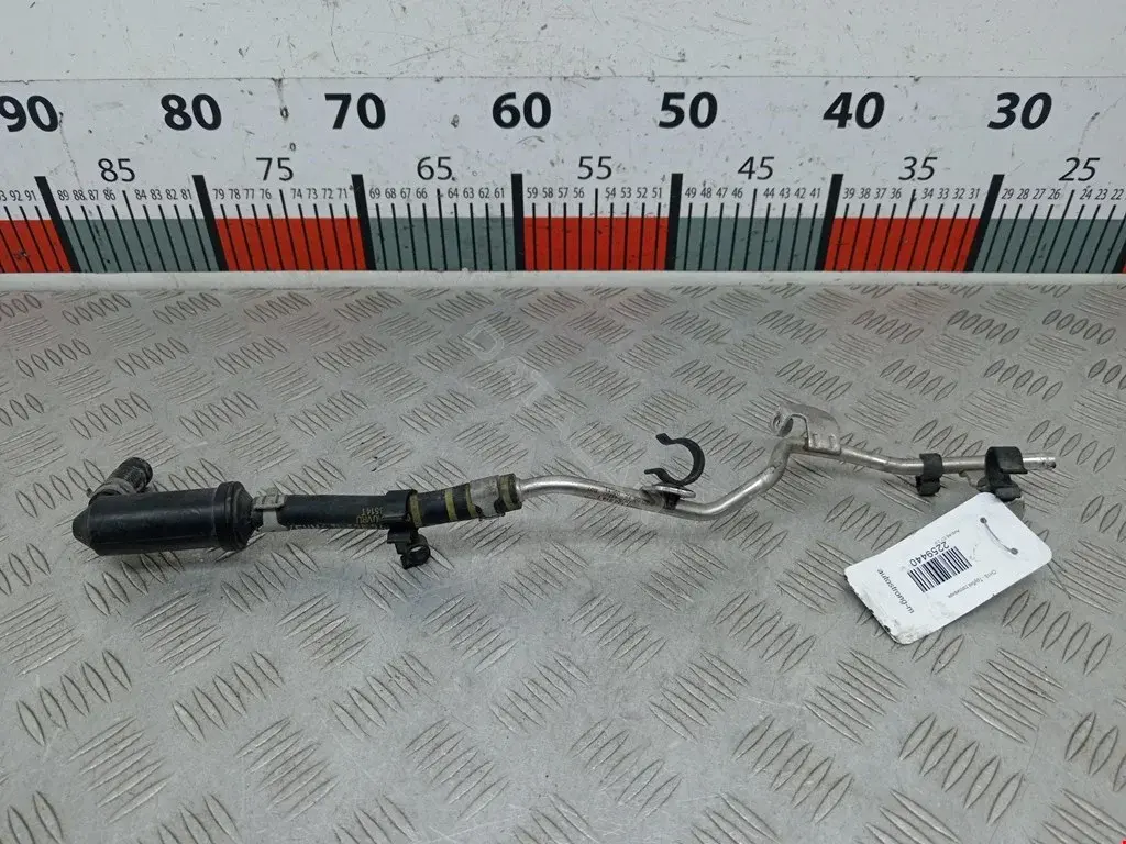 Топливная трубка 06H133514T