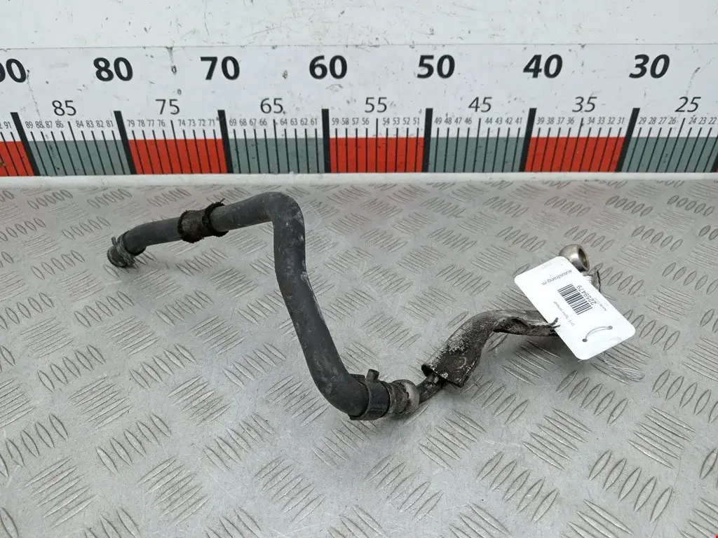 Топливная трубка 06H133514T