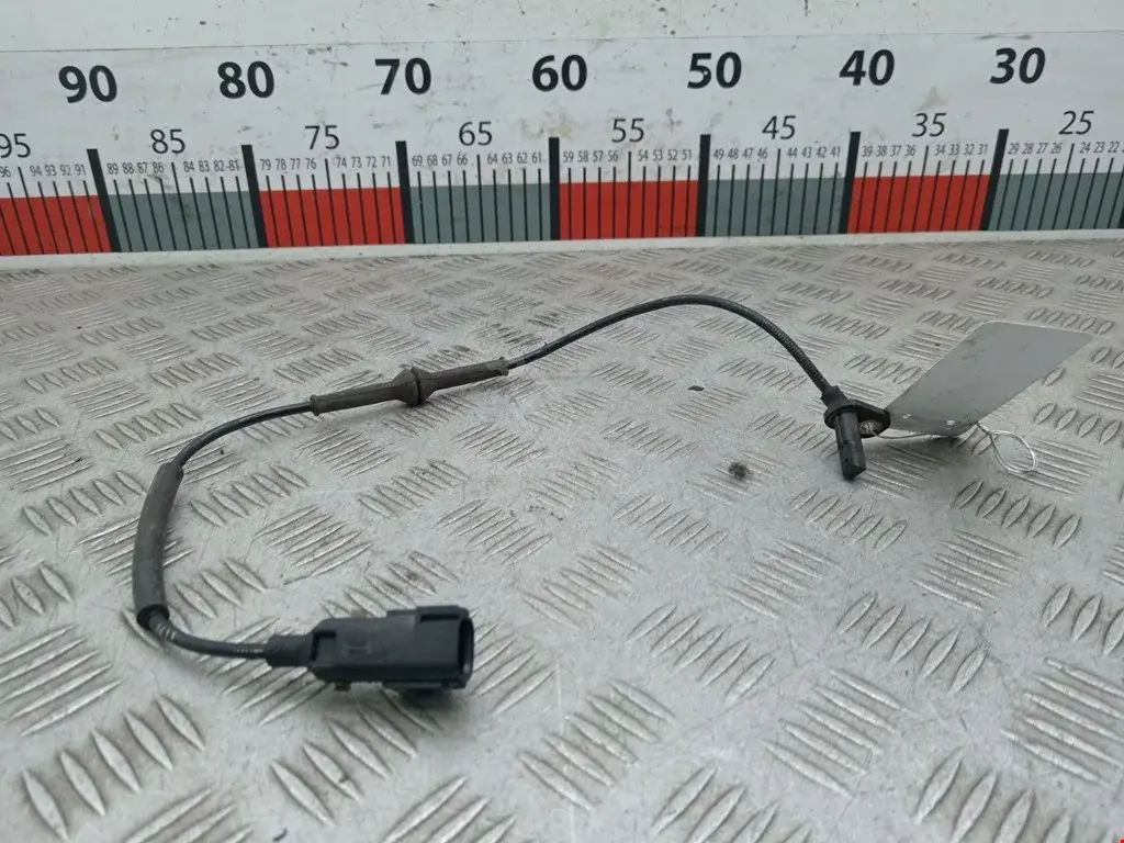 Датчик АБС 10071152383, 24071152383, 31266