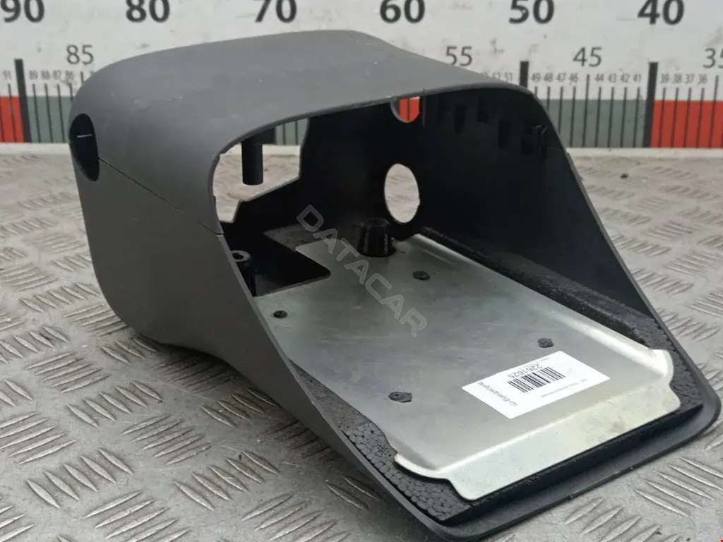 Кожух рулевой колонки C2C7669LEG