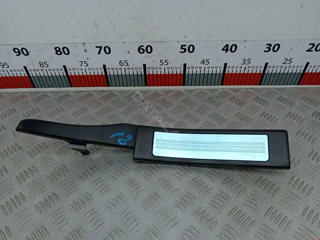 Накладка на порог 8X23F13244A