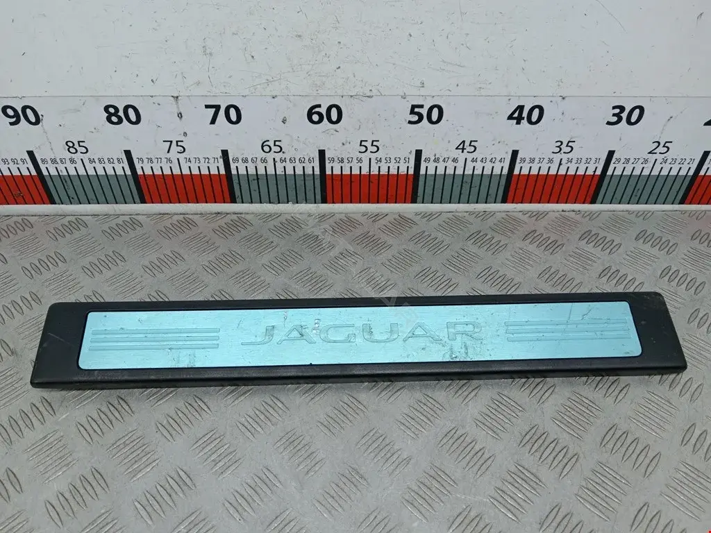 Накладка на порог 8X2313200A