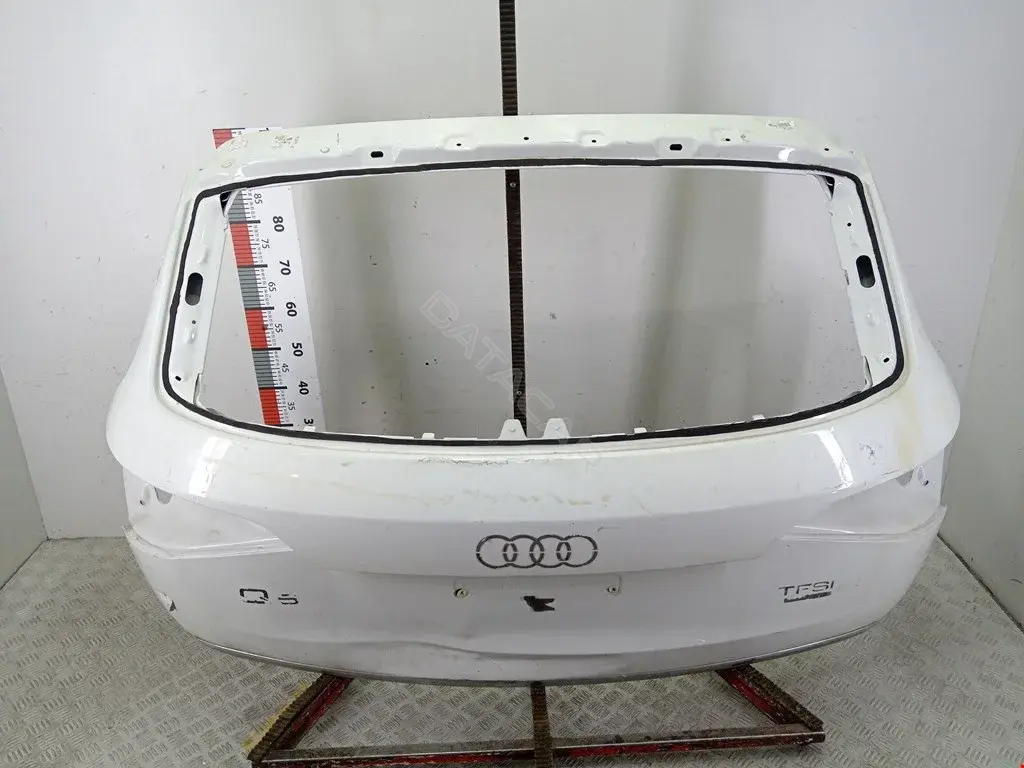 Крышка багажника 8R0827023C, JH20Q508050