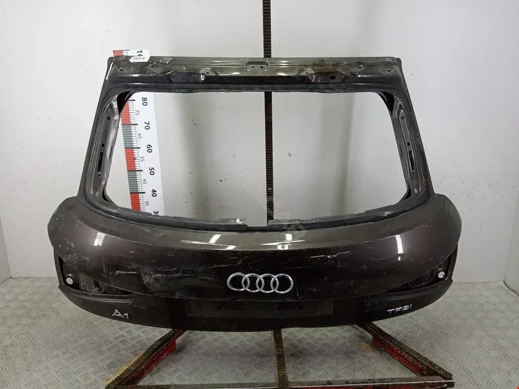 Крышка багажника 8X3827023