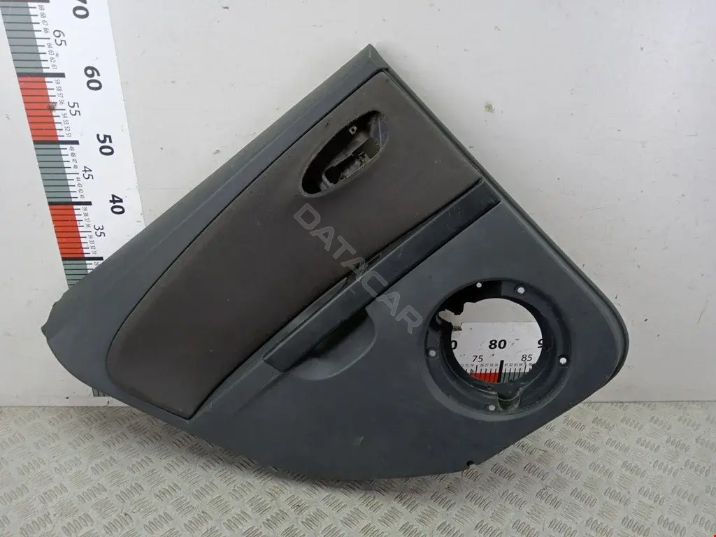 Дверная карта 1P0867211
