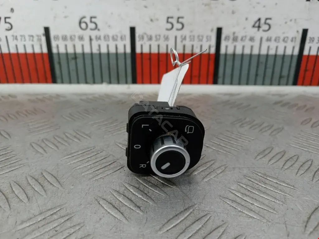 Джойстик регулировки зеркал 5K0959565
