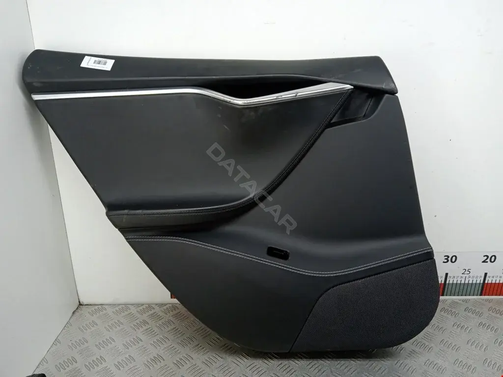 Дверная карта 600613300L