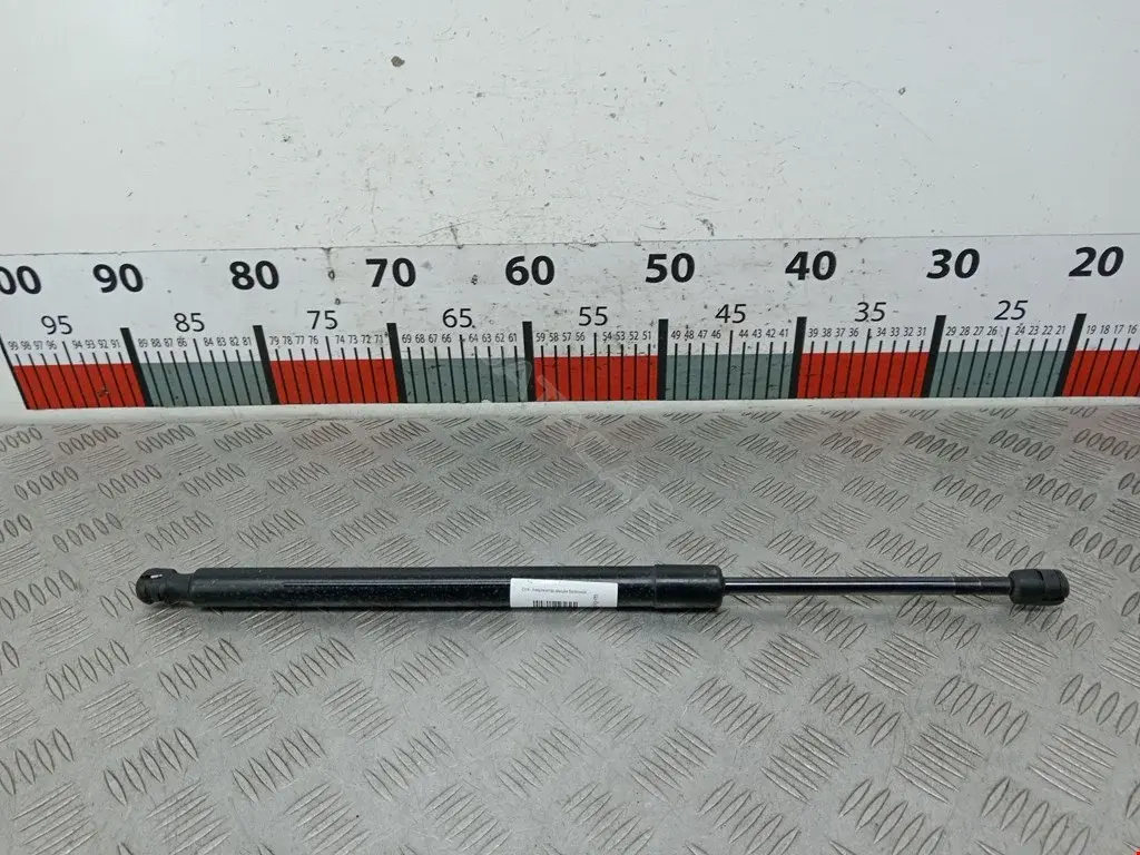 Амортизатор крышки багажника, капота, заднего стекла 1T0827550H
