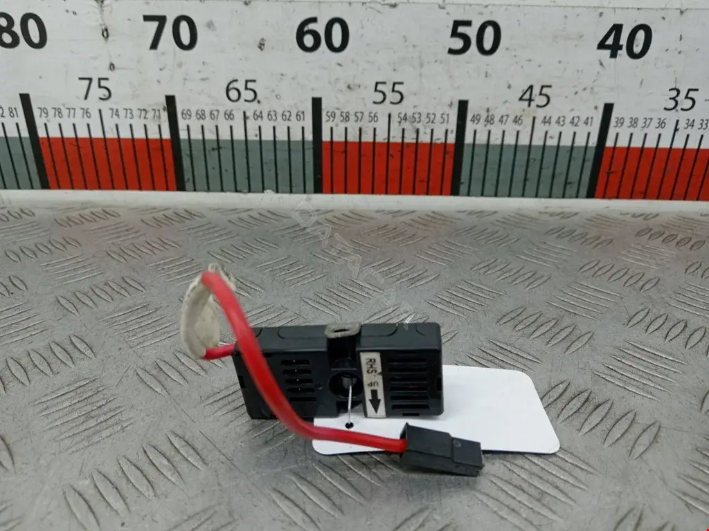 Антенна 101200200B