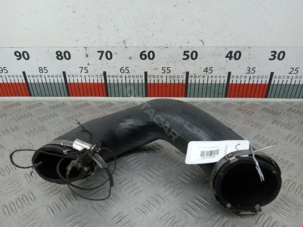 Патрубок интеркулера 7L6145795AH