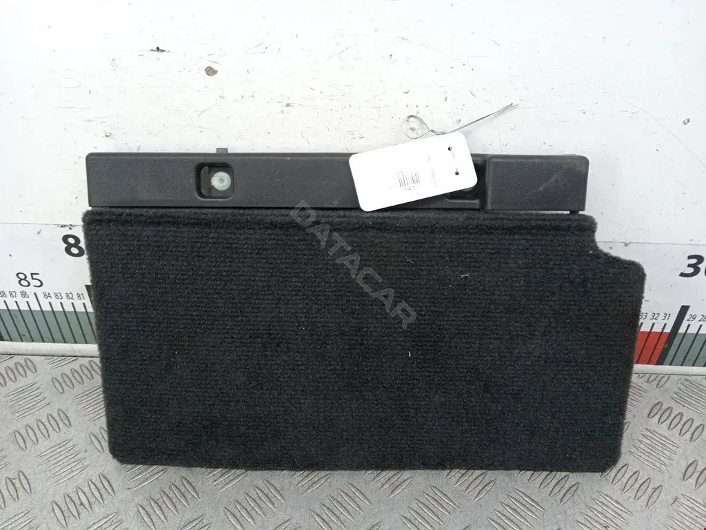 Обшивка багажника 849091CA0A
