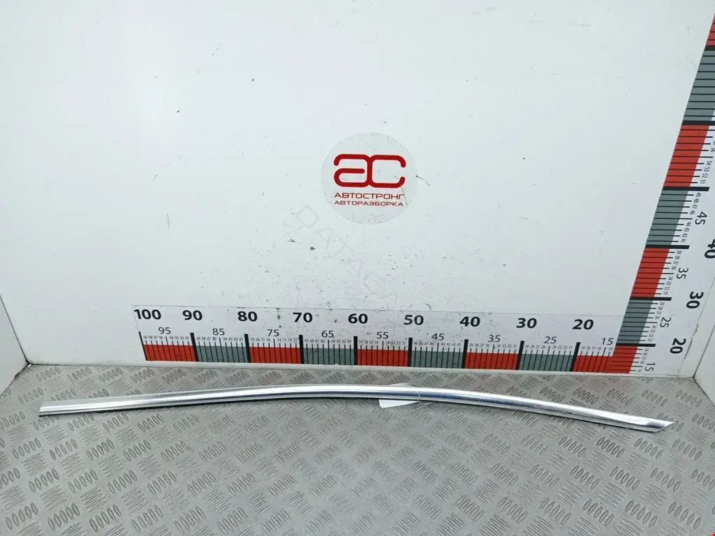Молдинг двери 2274787