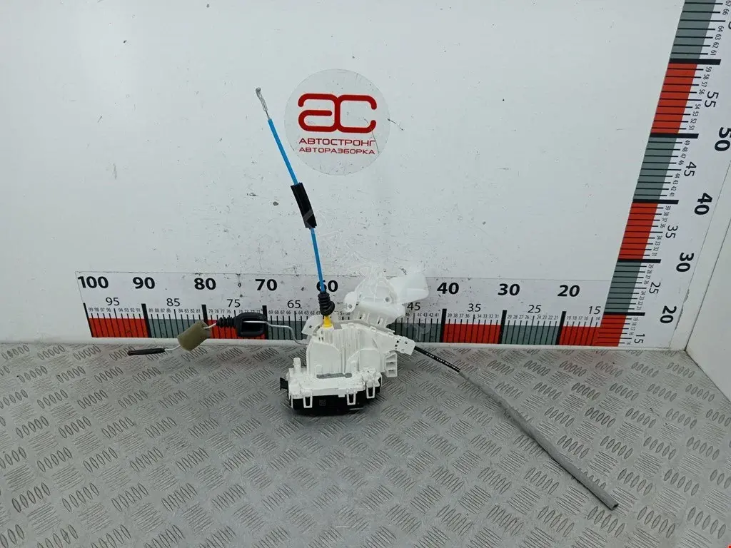 Замок двери 0997200435, A2047202435