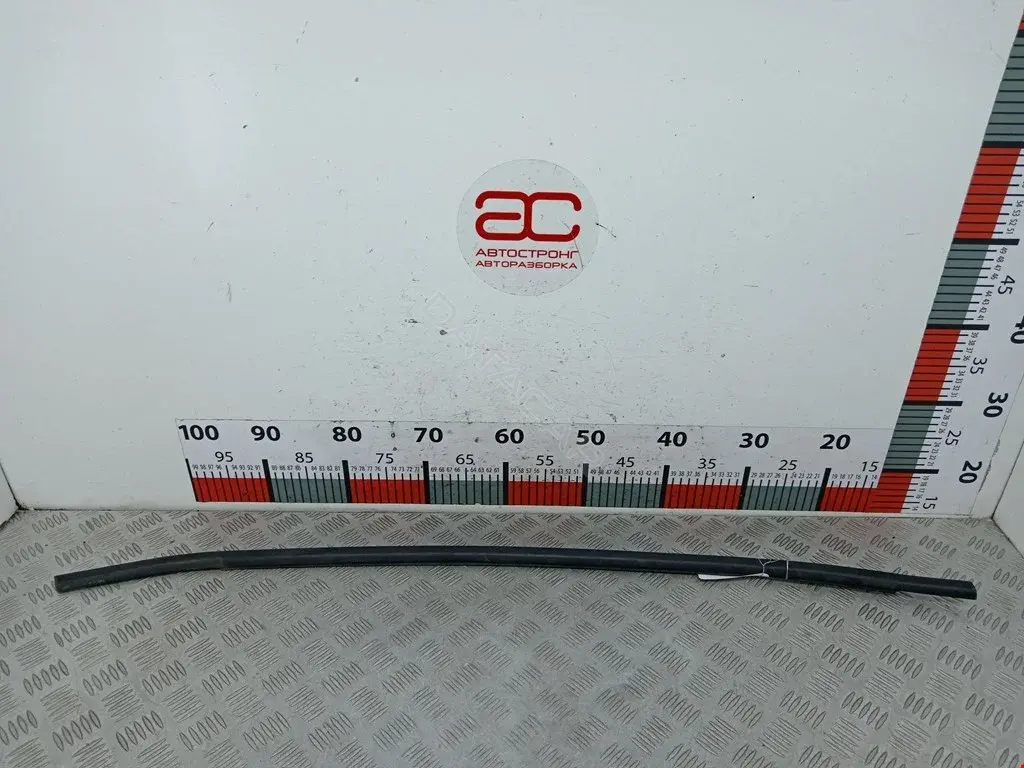 Молдинг двери 2275060