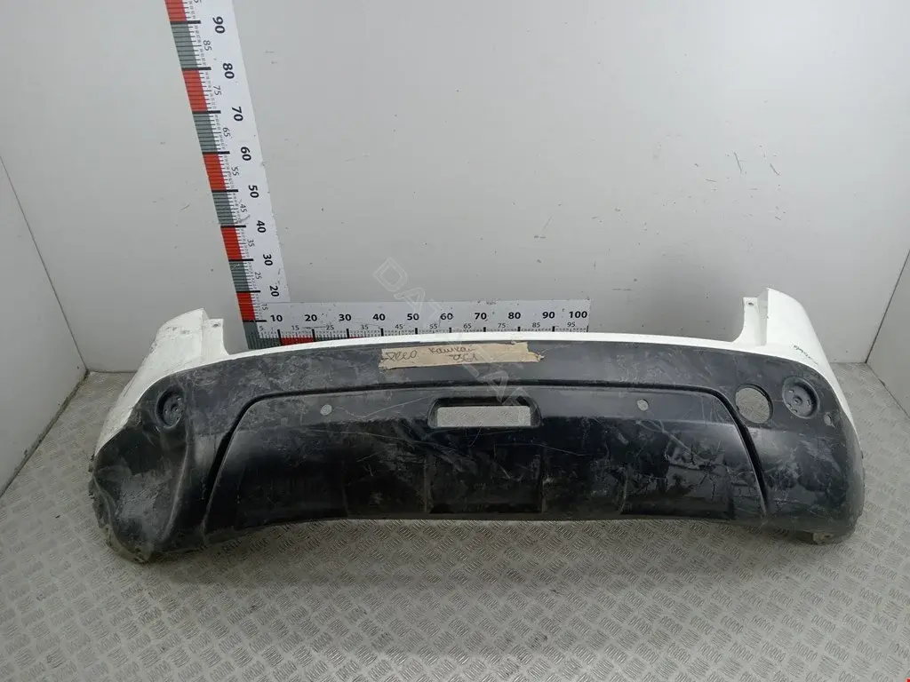 Задний бампер 15QS1004, 1617950, 1617950A1